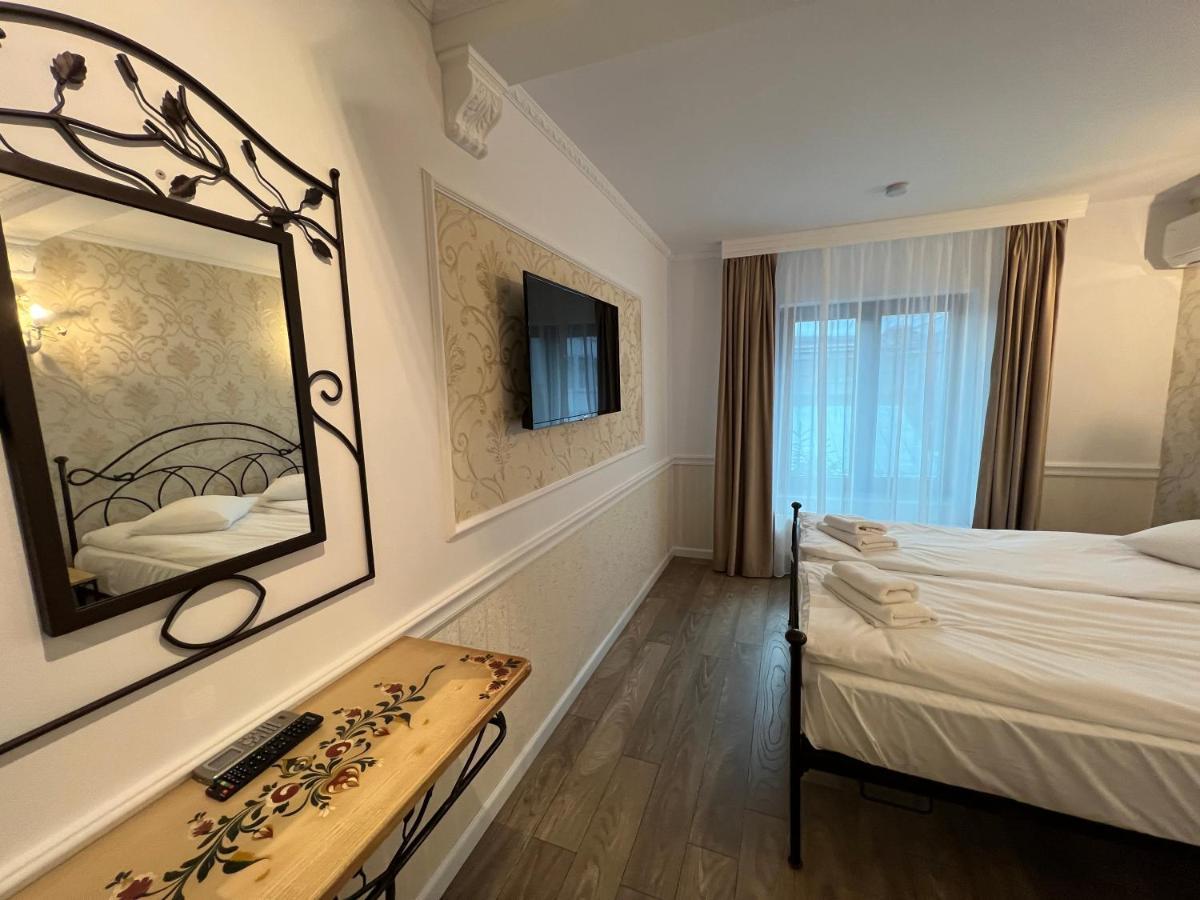 Hotel Boutique Cathedral Plaza Residences Room For Rent Downtown Bukarest Exterior foto